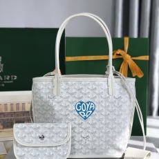 Goyard Shopping Bags